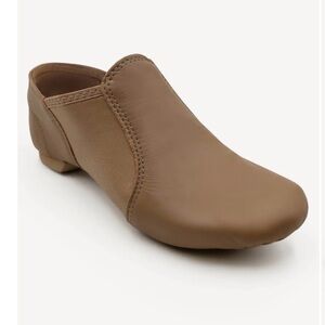 Capezio E Series Jazz Slip-On. Adult size 8/8.5 in caramel color. Fabulous shape